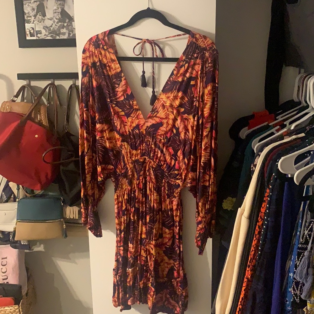 Tropical split sleeve mini dress